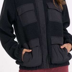 Vuori Utility Sherpa Jacket - New without tags.
